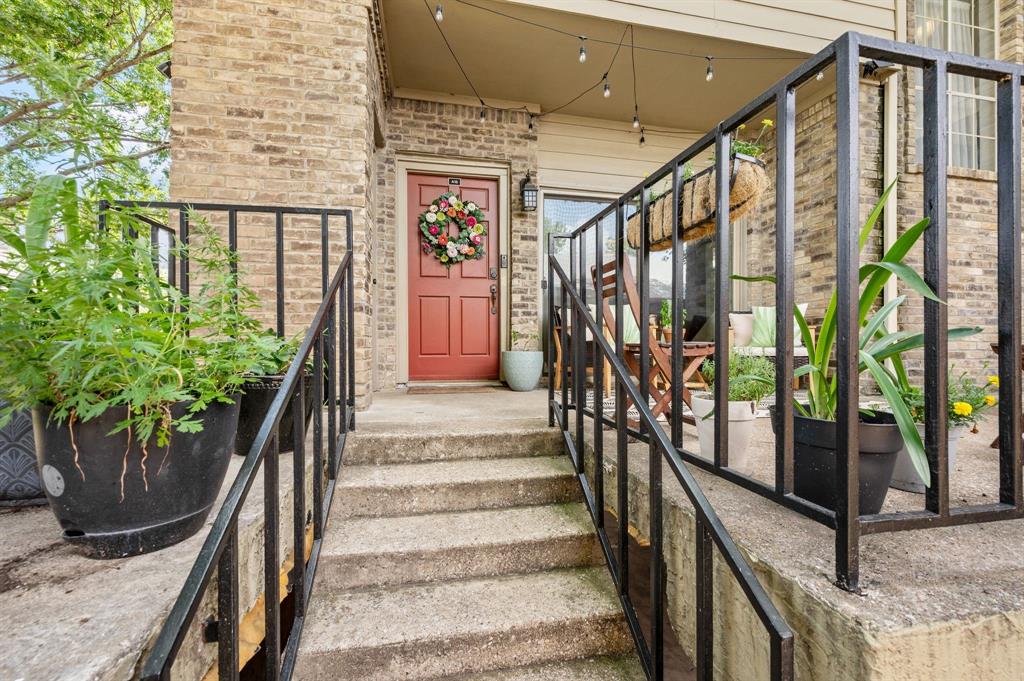 Ashton South Condos - Residential