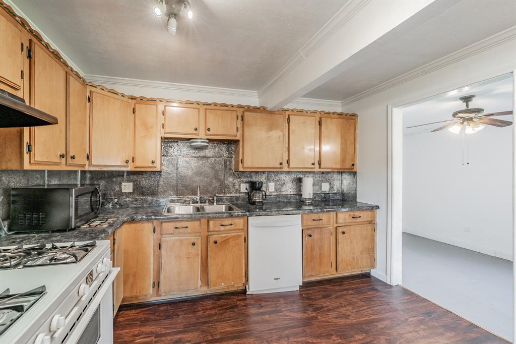 Adolph Bowers Add - Residential