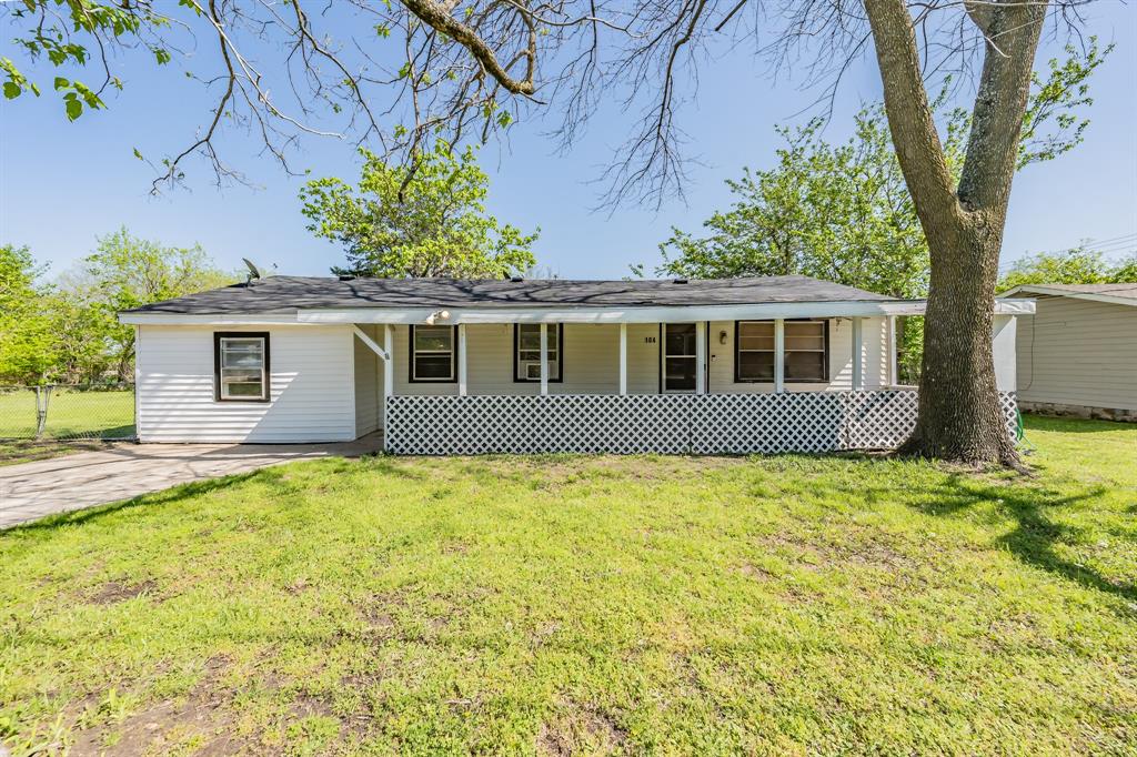 Discover the potential in the heart of Seagoville! This charming home is full of character and offers a fantastic opportunity for buyers looking to renovate, invest, or create a space to truly call their own. With solid bones and endless possibilities, this property is ready for your vision to bring it to life. Don’t miss your chance to make this beautiful home you