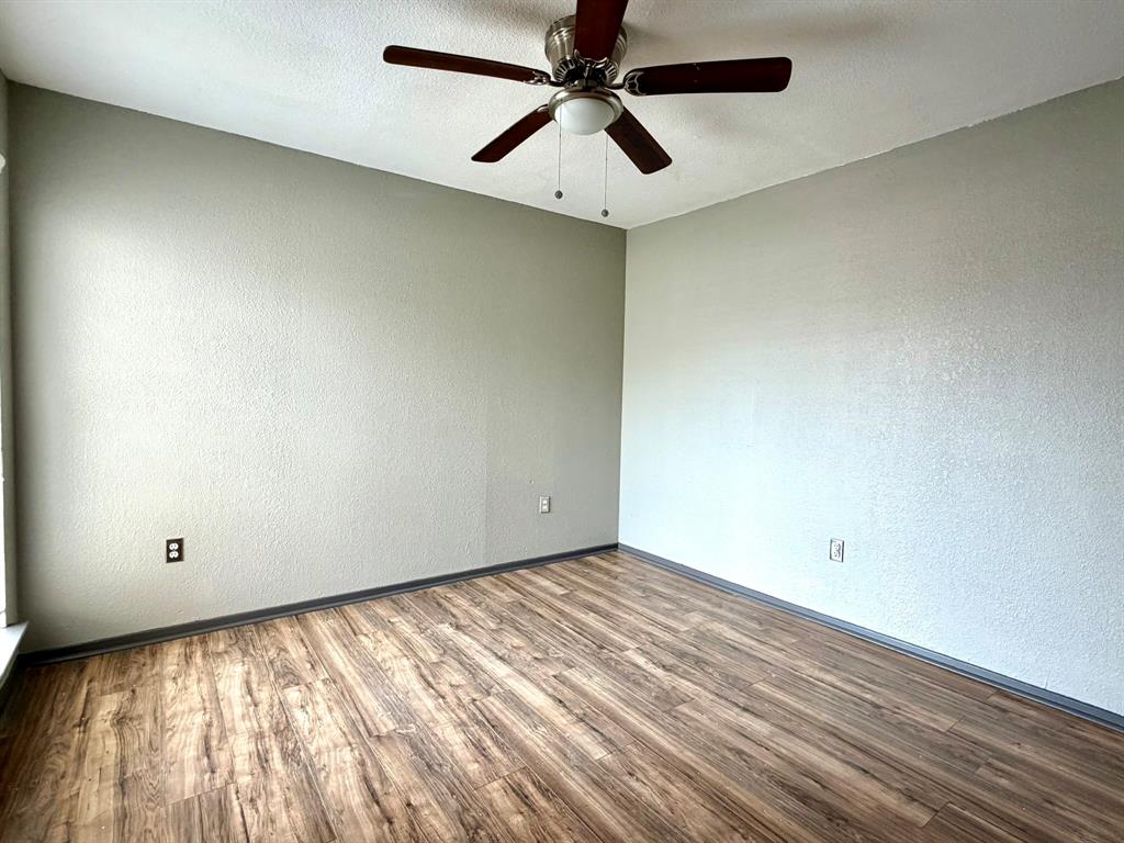 Creekbend Condo Ph 01-06 - Residential