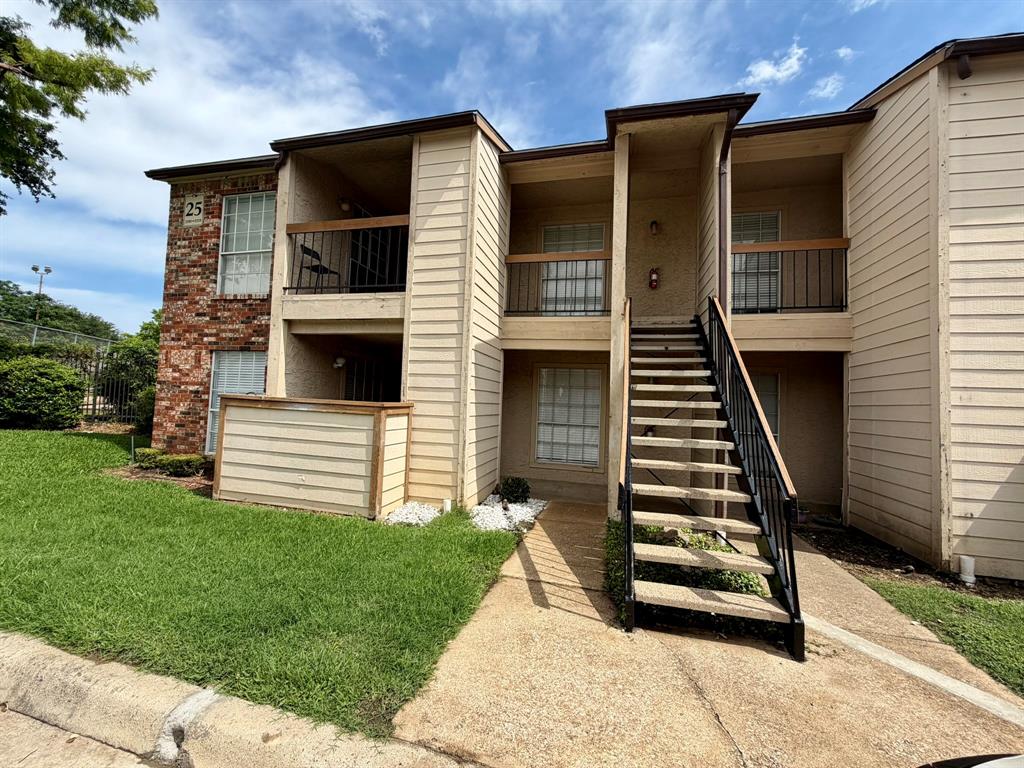Creekbend Condo Ph 01-06 - Residential