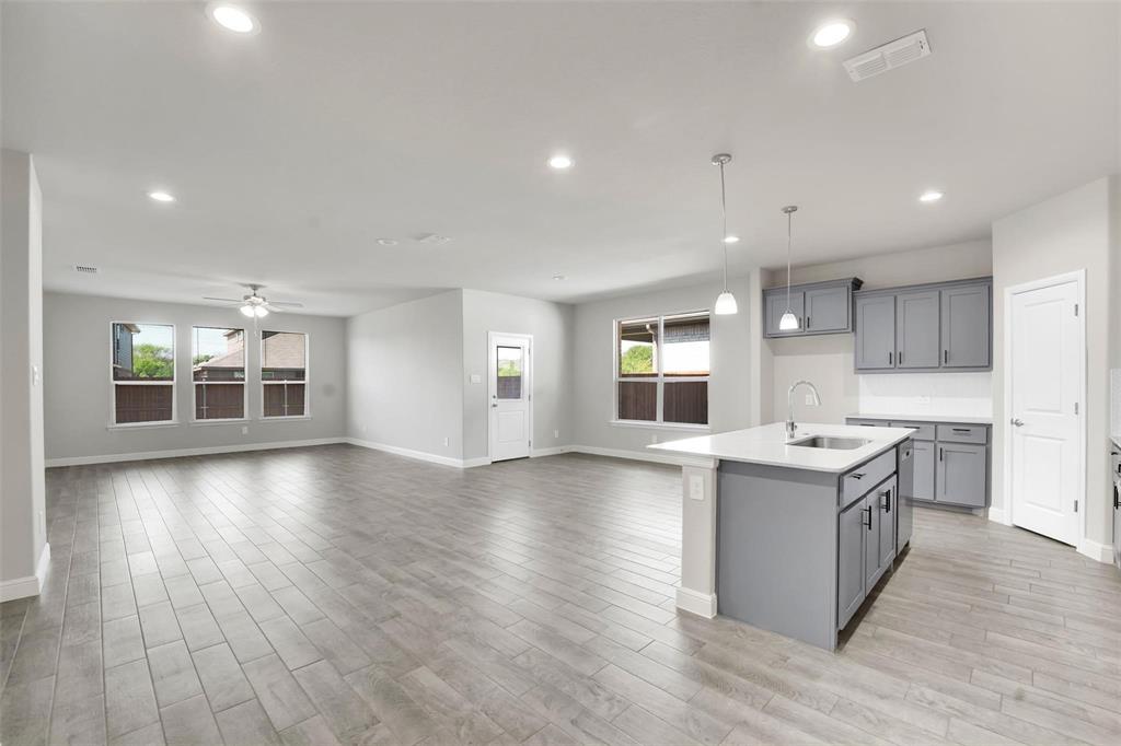 Trails of Elizabeth Crk - Residential