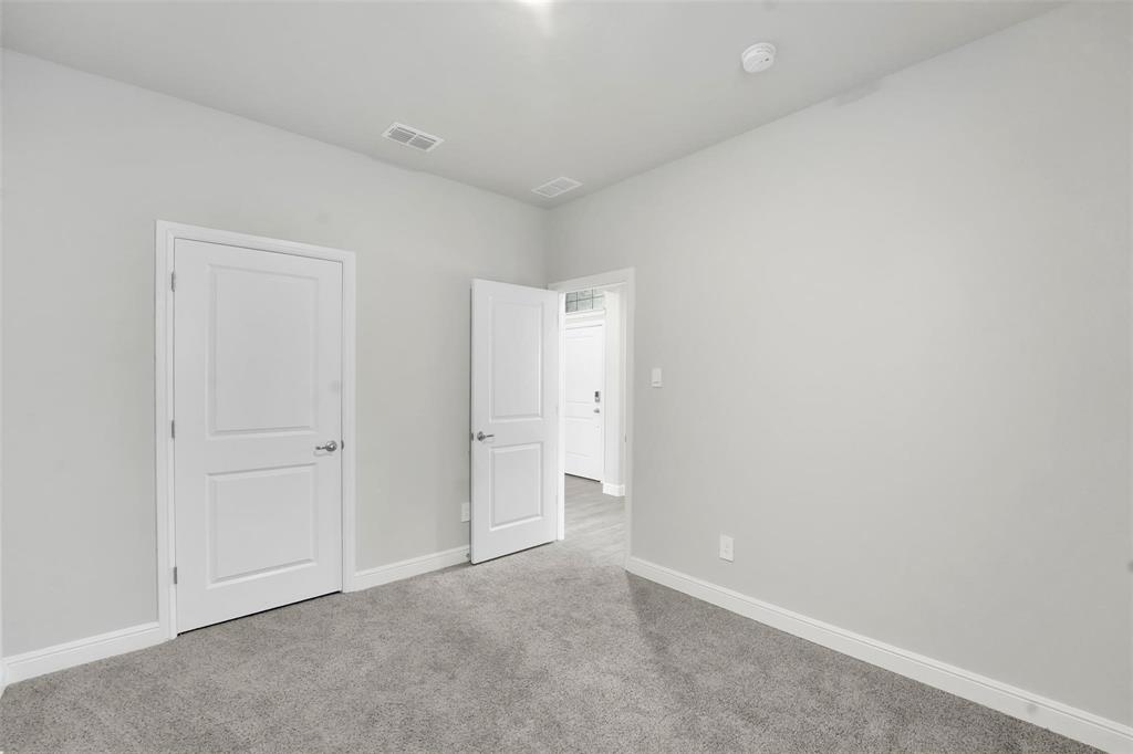 Trails of Elizabeth Crk - Residential