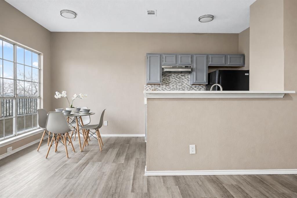 Oaks On The Ridge Condo - Residential