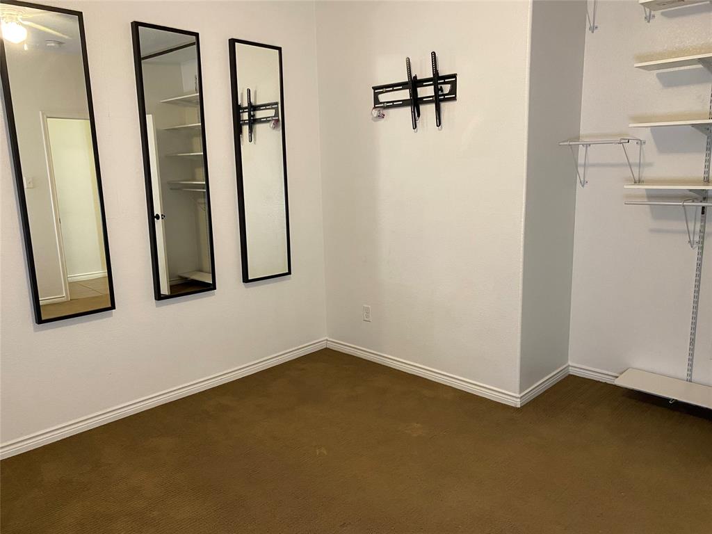 Town Homes At Legacy Town Center Ph Four The - Residential Lease