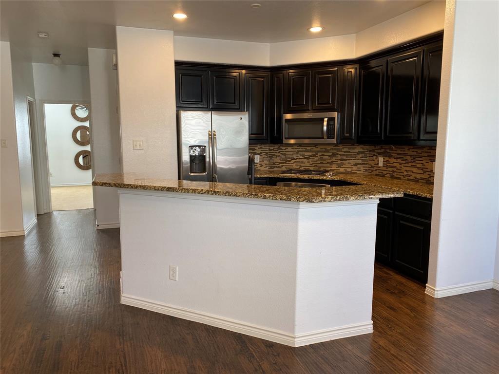 Town Homes At Legacy Town Center Ph Four The - Residential Lease