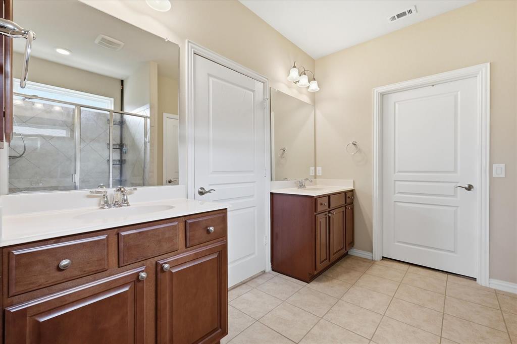 Frisco Lakes By Del Webb Villa - Residential
