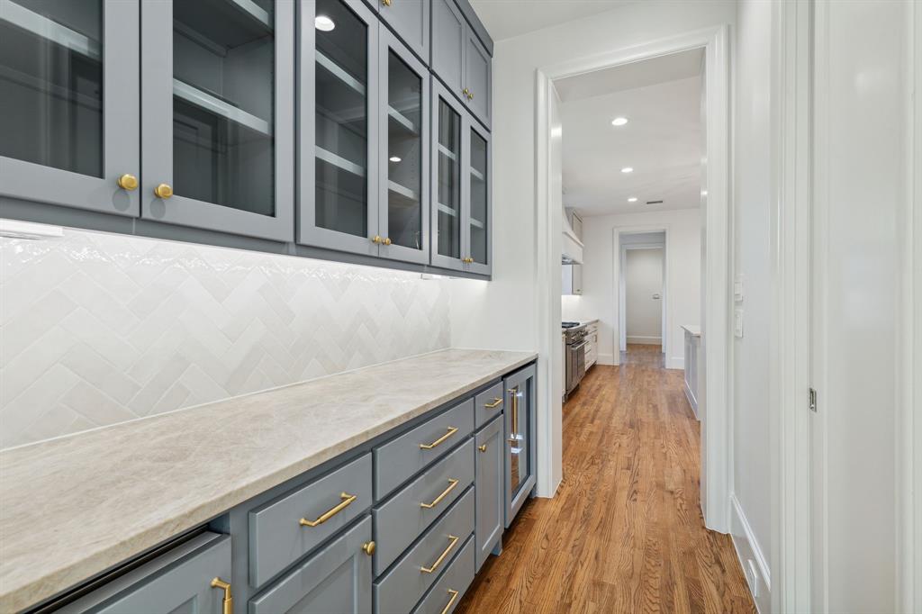 White Rock Forrest 02 - Residential