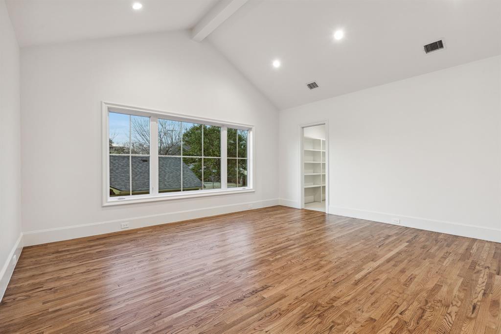 White Rock Forrest 02 - Residential