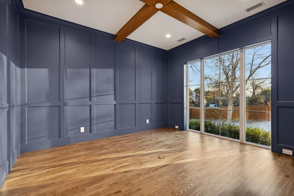 White Rock Forrest 02 - Residential