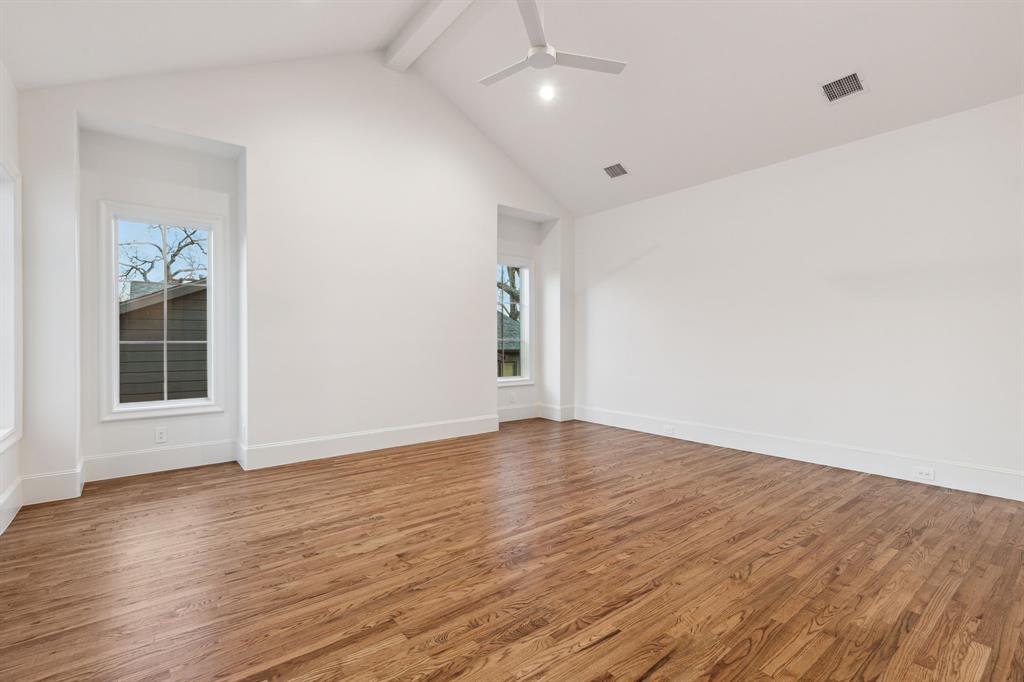 White Rock Forrest 02 - Residential