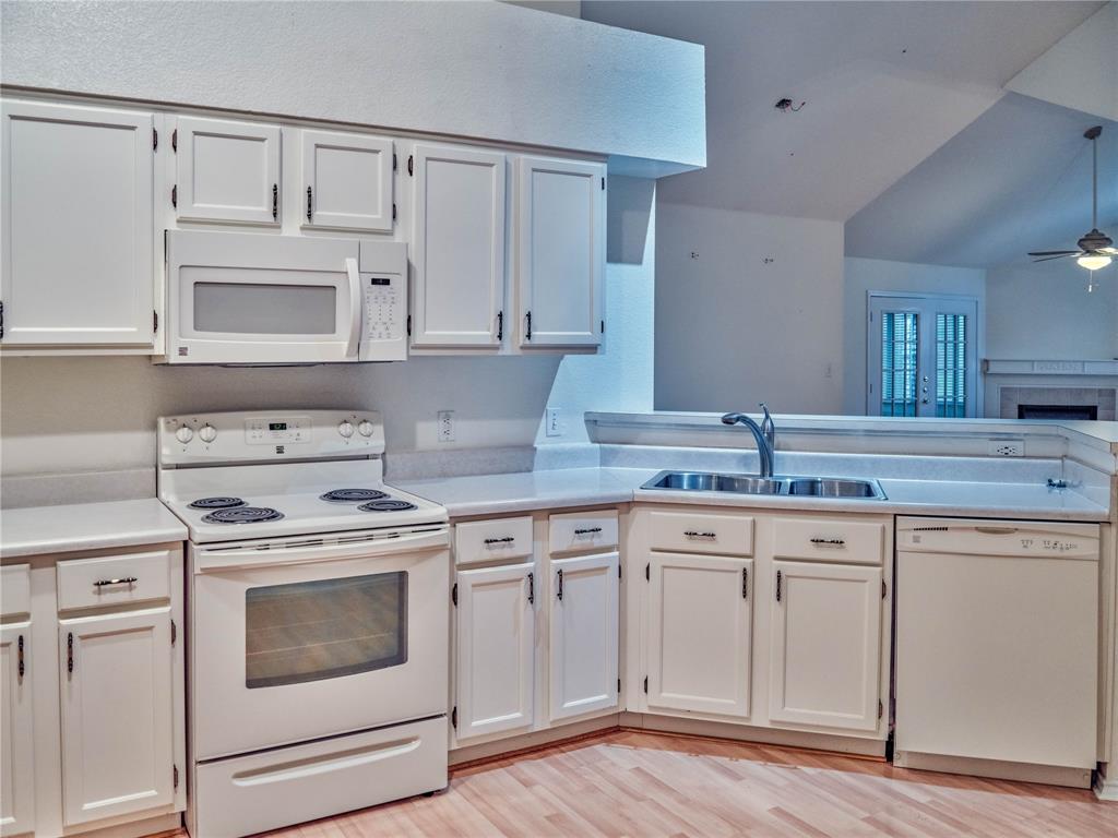 Villas On The Bluff Condo - Residential