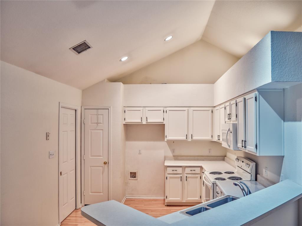 Villas On The Bluff Condo - Residential