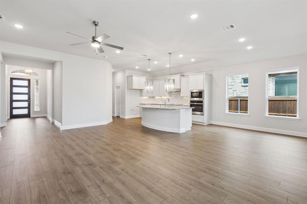 Summer Crest - Residential
