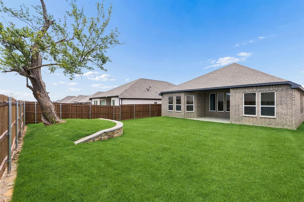 Summer Crest - Residential