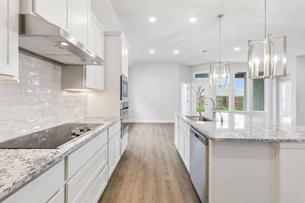 Summer Crest - Residential