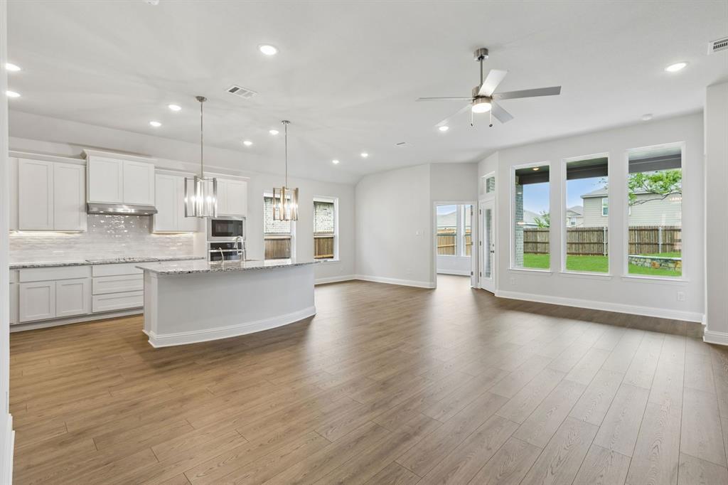 Summer Crest - Residential