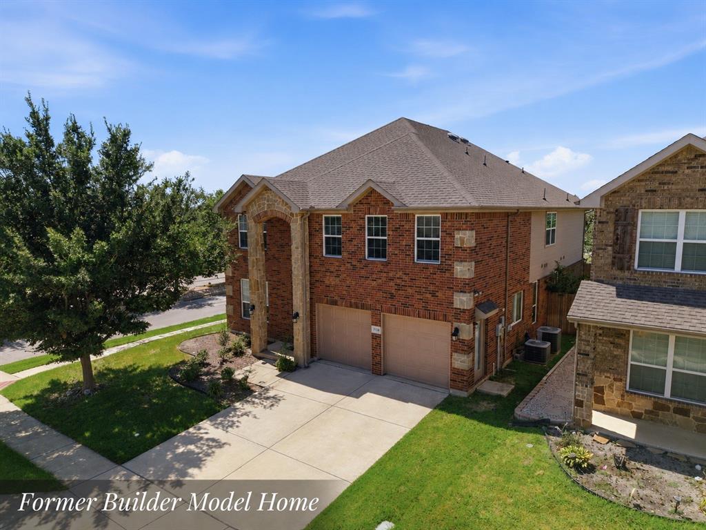 Welcome to this beautiful former builder’s model home in the heart of North Fort Worth, conveniently located just off Heritage Trace Parkway with easy access to Hwy 287 and I-35W. Offering generous living spaces, thoughtful design, and modern updates, this move-in-ready home is the perfect blend of comfort and convenience.
Fresh interior paint, luxury vinyl plank flooring, and new carpet create a bright, updated feel from the moment you step inside. Designed for both entertaining and everyday living, the open-concept floorplan centers around a spacious kitchen featuring a large island overlooking the main living area. Recessed lighting and stylish pendant fixtures enhance the home’s inviting atmosphere, while a dedicated downstairs office provides an ideal work-from-home space.
The private downstairs primary suite serves as a relaxing retreat, complete with dual vanities, a soaking tub, separate shower, and ample space to unwind. Upstairs, you’ll find four generously sized secondary bedrooms, a large media room, and an oversized loft-style game room, offering endless possibilities for recreation and flexible living.



Adding even more value, the refrigerator, washer, and dryer will all convey with the home.
Enjoy an exceptional location just minutes from Alliance Town Center, H-E-B Alliance, Costco, Presidio Junction, and a wide variety of shopping, dining, and entertainment destinations. Outdoor enthusiasts will appreciate nearby Tehama Ridge Park, Prairie Ridge Park, and Arcadia Trail Park, featuring scenic trails, playgrounds, and abundant green space.
Combining former model-home quality, extensive updates, abundant living space, and an unbeatable North Fort Worth location, this exceptional property is ready to welcome you home.