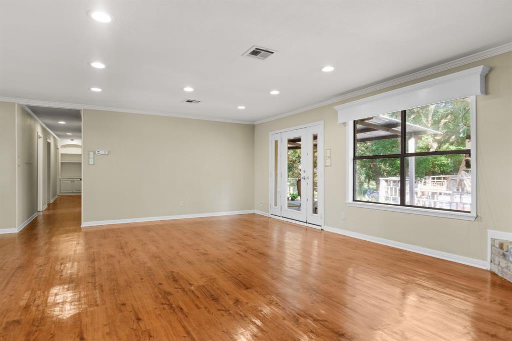 Ragen A R - Residential