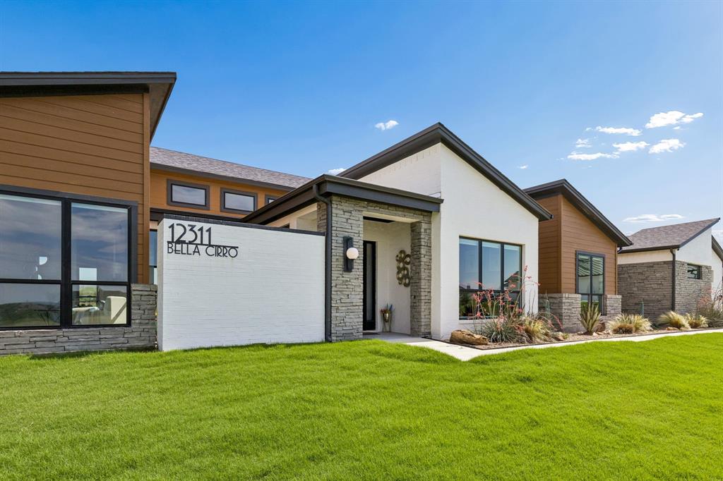 Bella Flora - Residential