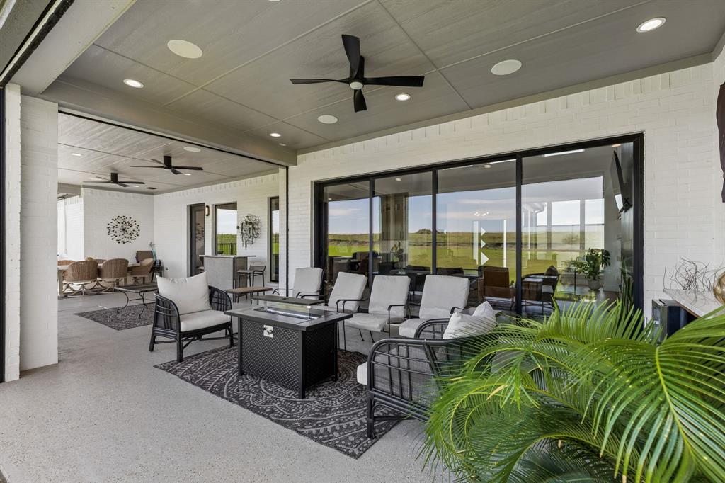 Bella Flora - Residential