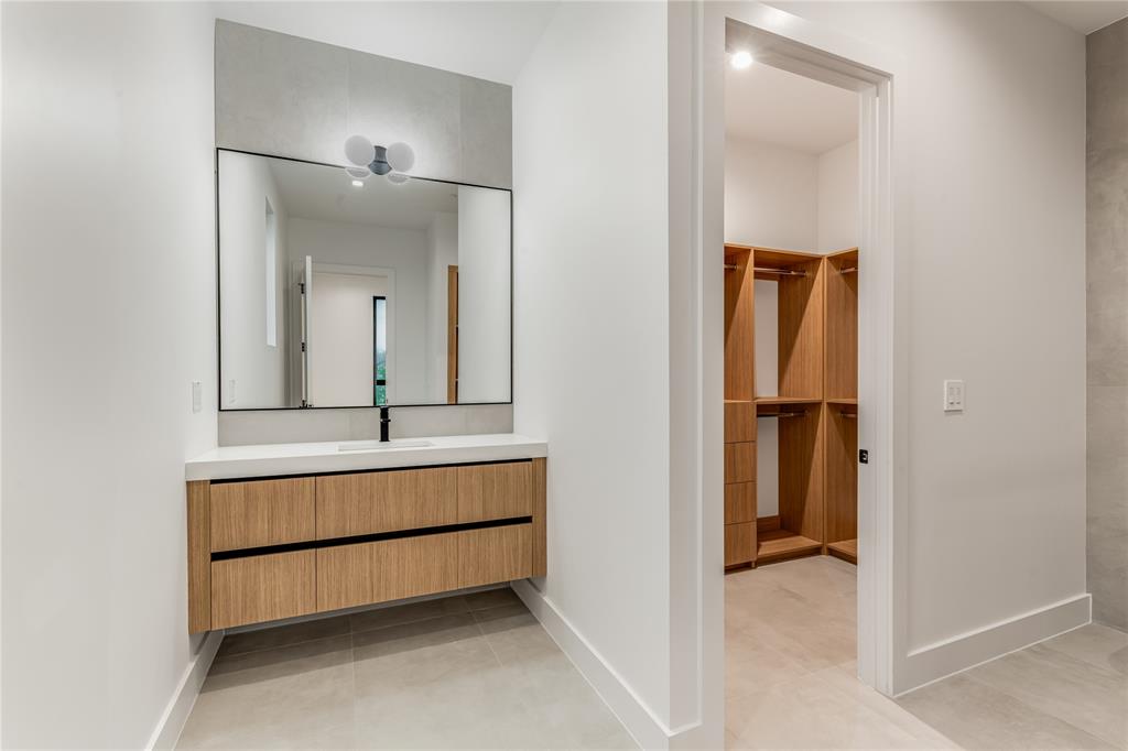 Ridge Lakes of Heath - Residential