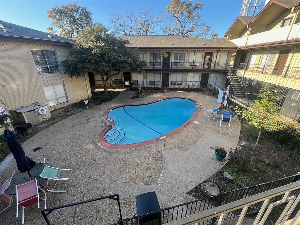 Bowser Oaks Condo - Residential