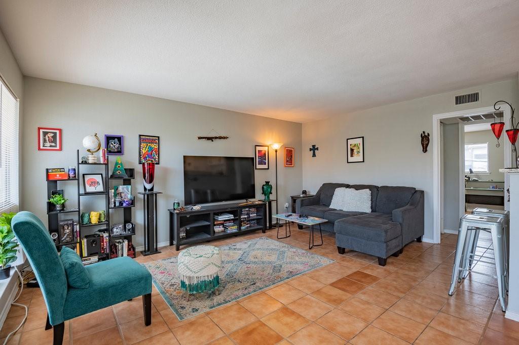 Bowser Oaks Condo - Residential