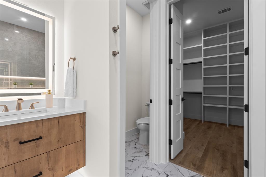 Mount Auburn - Residential