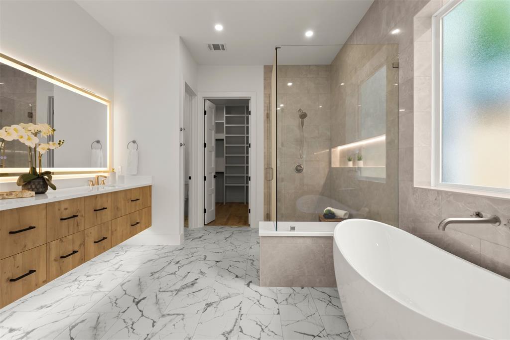 Mount Auburn - Residential