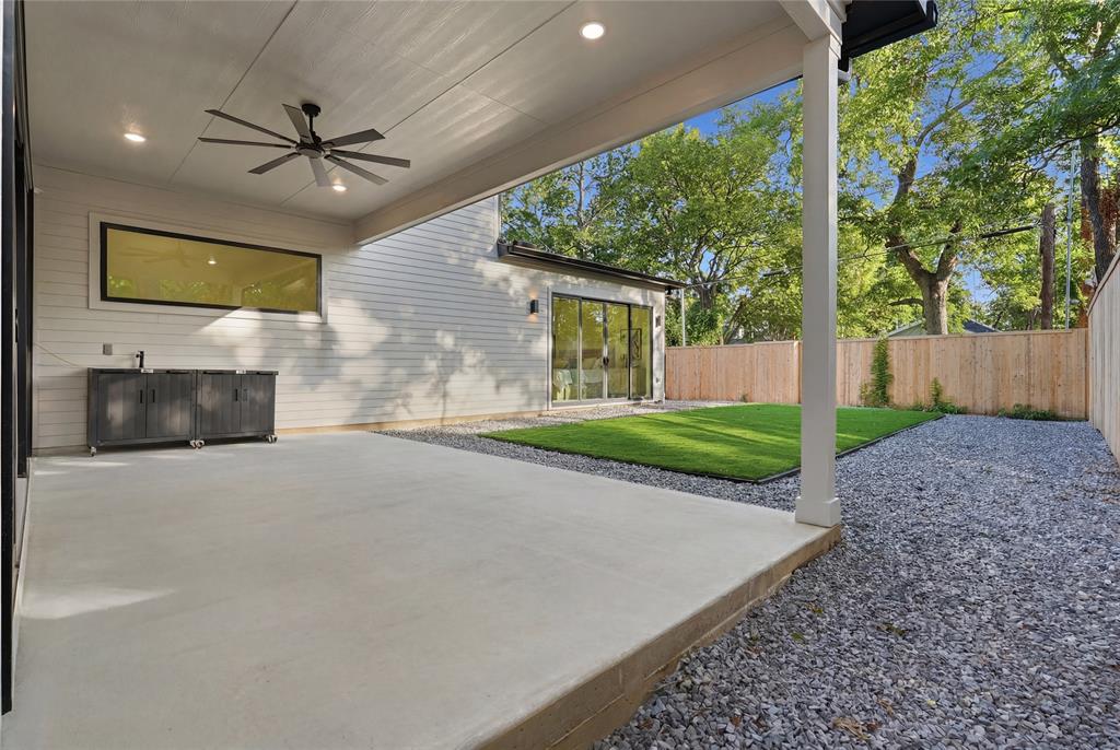Mount Auburn - Residential