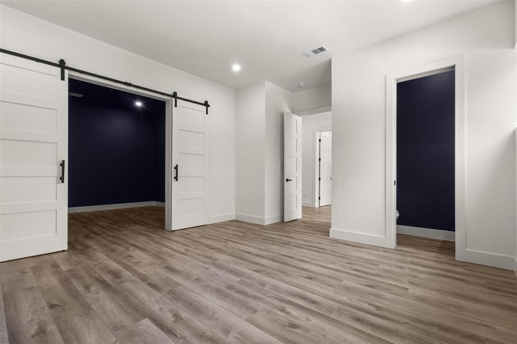 Mount Auburn - Residential