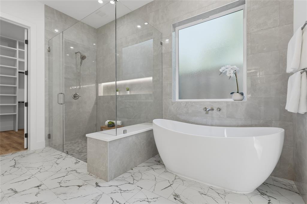 Mount Auburn - Residential