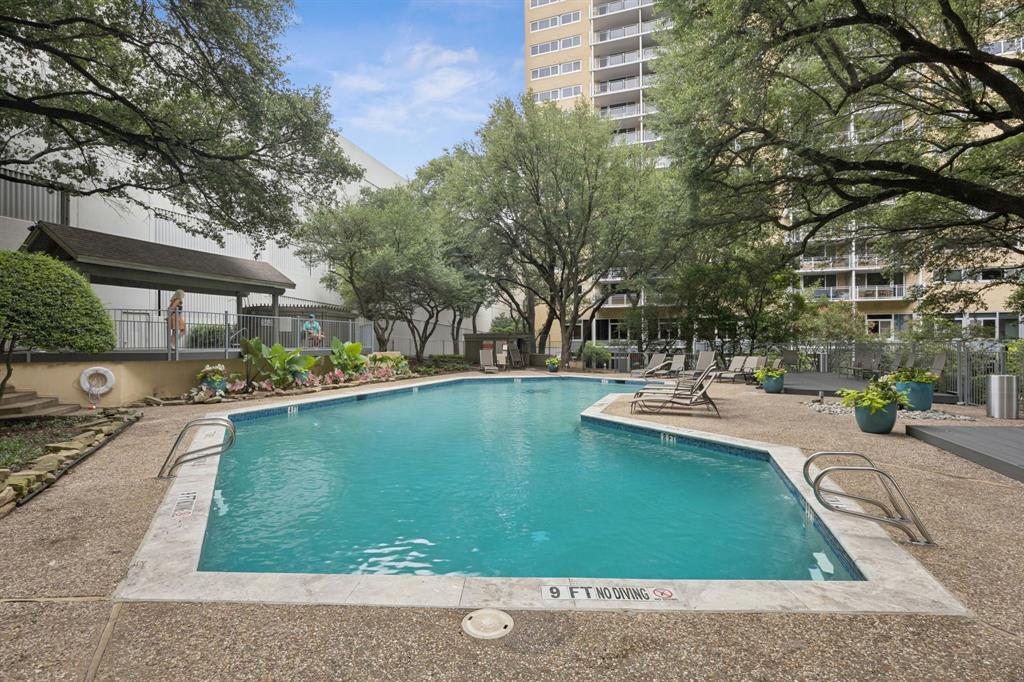 Twenty-One Turtle Creek Condos - Residential