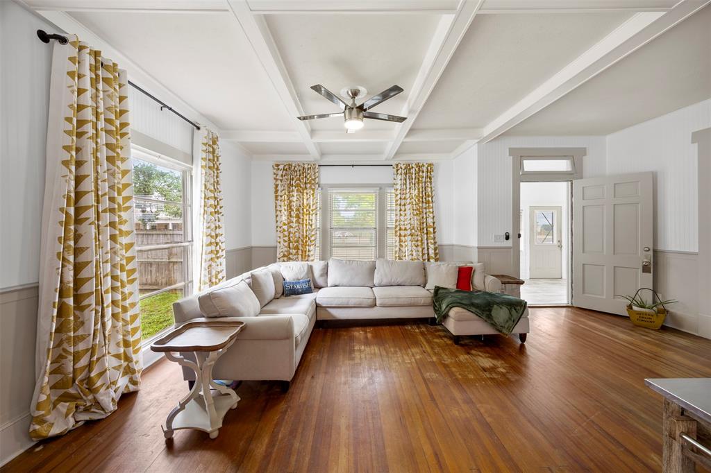 This 1931 five-bedroom home in the heart of Ennis has the kind of bones that are genuinely hard to find. Original hardwood floors run throughout. The layout is generous, the character is real, and the updates are extensive.

From 2020 through 2026, the owners have replaced or rebuilt nearly every major system: two full HVAC units (upstairs and down), the roof, both electrical panels, plumbing in the kitchen, laundry, and both bathrooms, plus the water heater. The kitchen was fully updated in 2025 with new appliances, countertops, backsplash, paint, and flooring. The upstairs bathroom was gutted down to the studs with new plumbing, walls, floors, and fixtures. Stairs were rebuilt with new treads and risers.

You're two blocks from downtown Ennis, with walkable access to local shops, restaurants, and the Ennis square. The neighborhood is quiet but central. Ennis ISD schools are just minutes away.

This is not a flip. This is a home someone lived in, invested in steadily over the years, and took care of. The hard work shows and now it is time for a new family to call 401 N Dallas home.