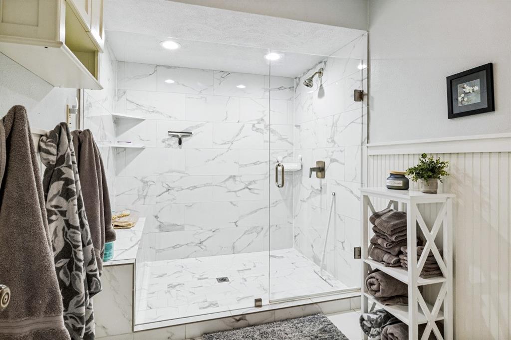 Hillcrest Villa Condo - Residential