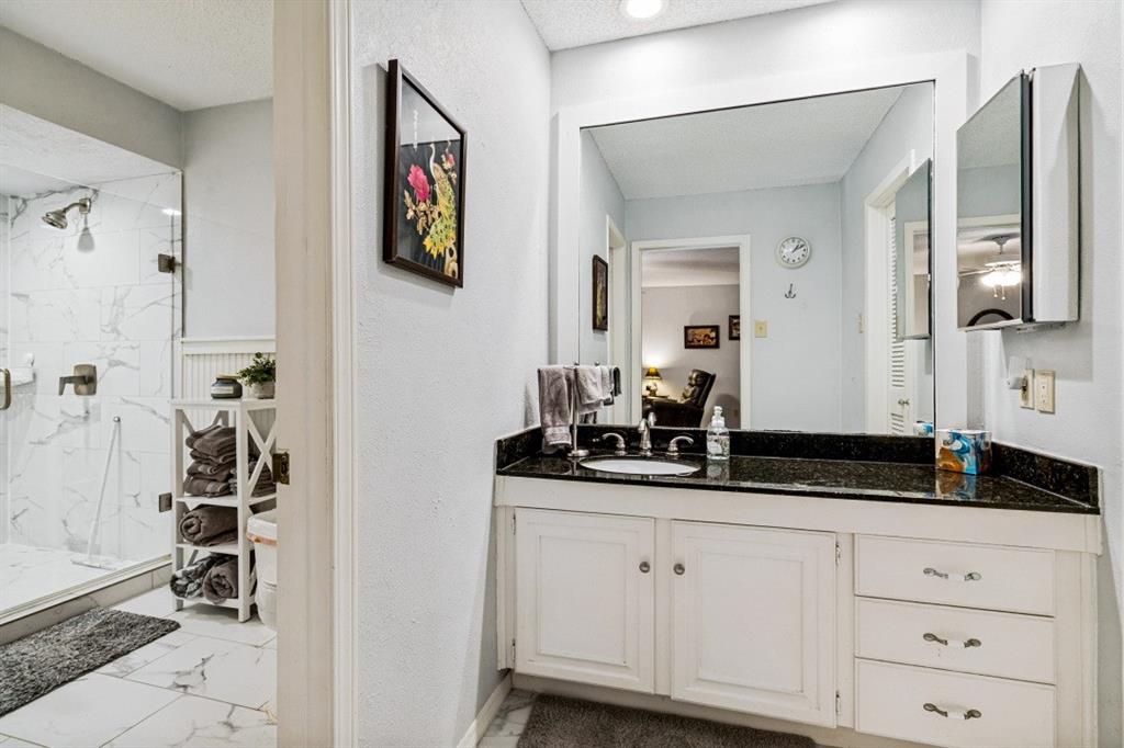 Hillcrest Villa Condo - Residential