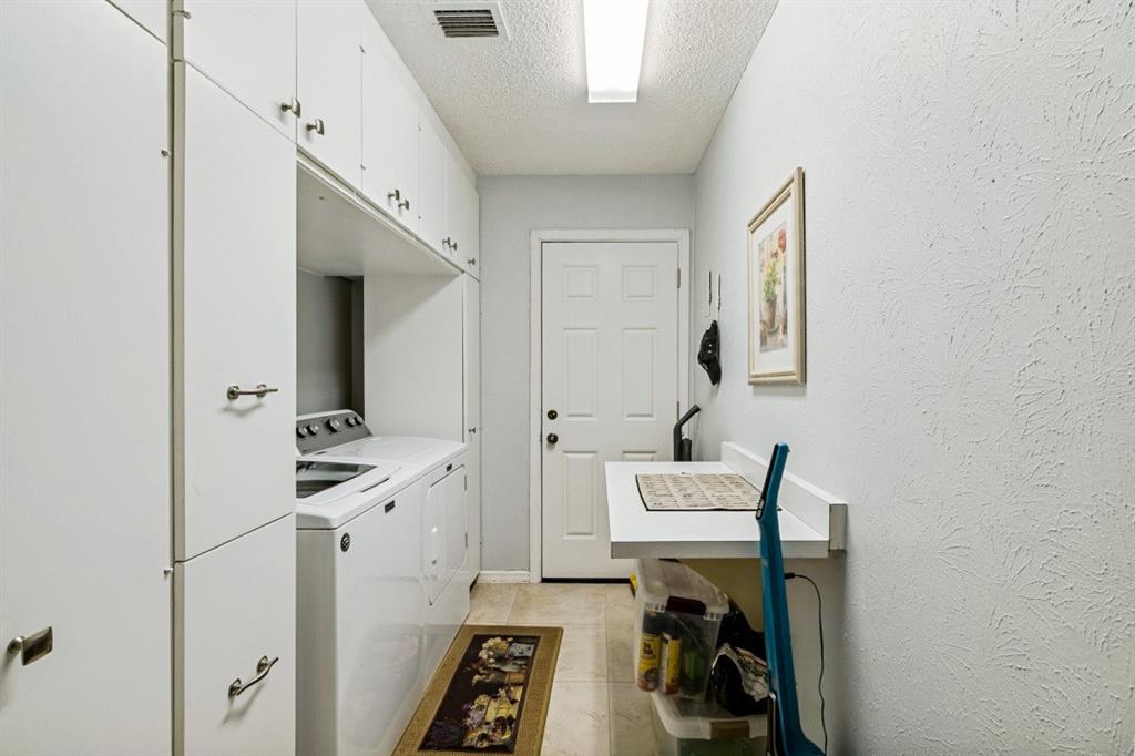 Hillcrest Villa Condo - Residential