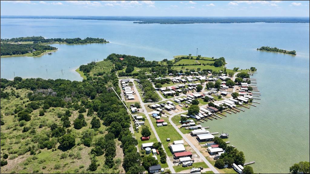 Pelican Isle - Land
