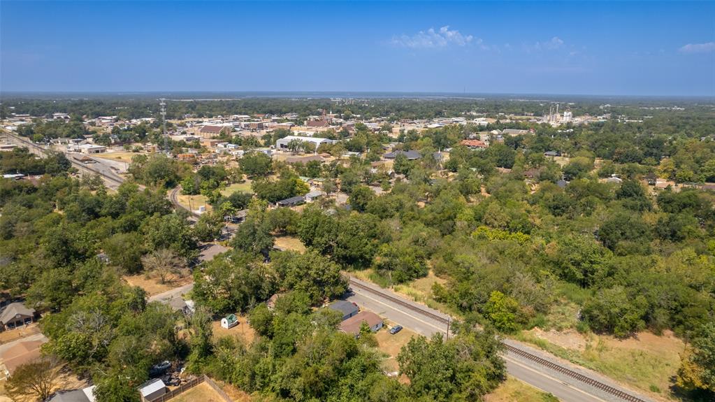 TOWN: SULPHUR SPRINGS - Land