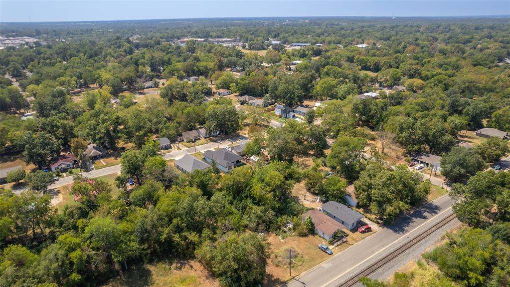 TOWN: SULPHUR SPRINGS - Land