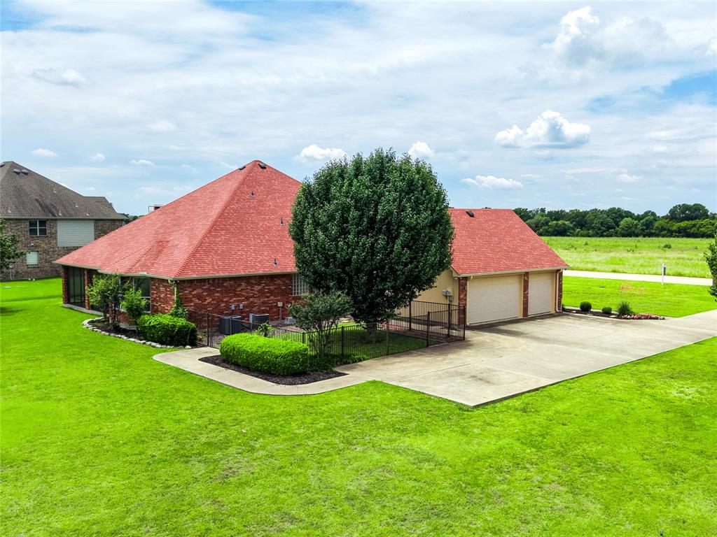 Princeton Lakes - Residential