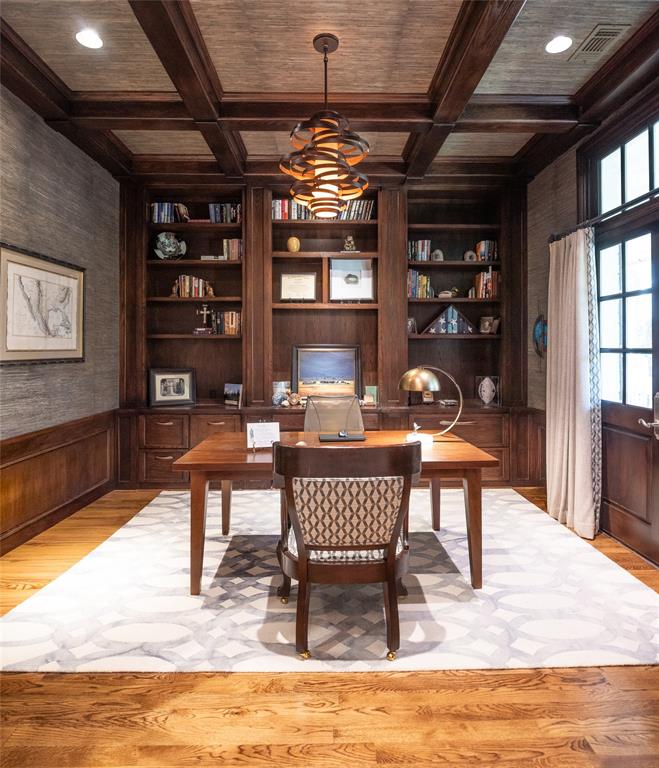 River Oaks - Residential