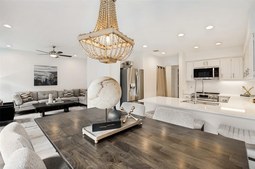 Boardwalk On The Pkwy Condos - Residential