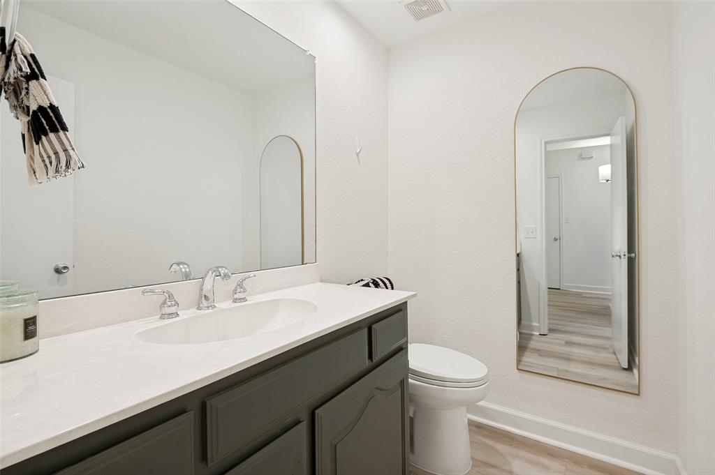 Boardwalk On The Pkwy Condos - Residential