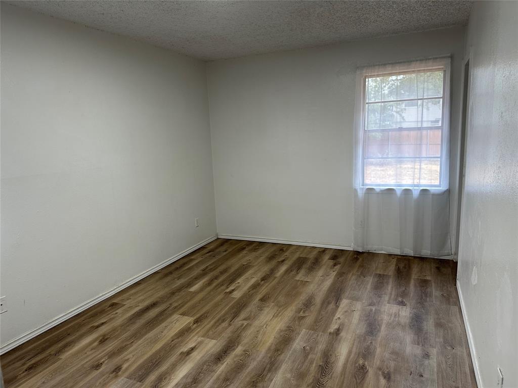 Forest Ridge 03 - Residential Lease