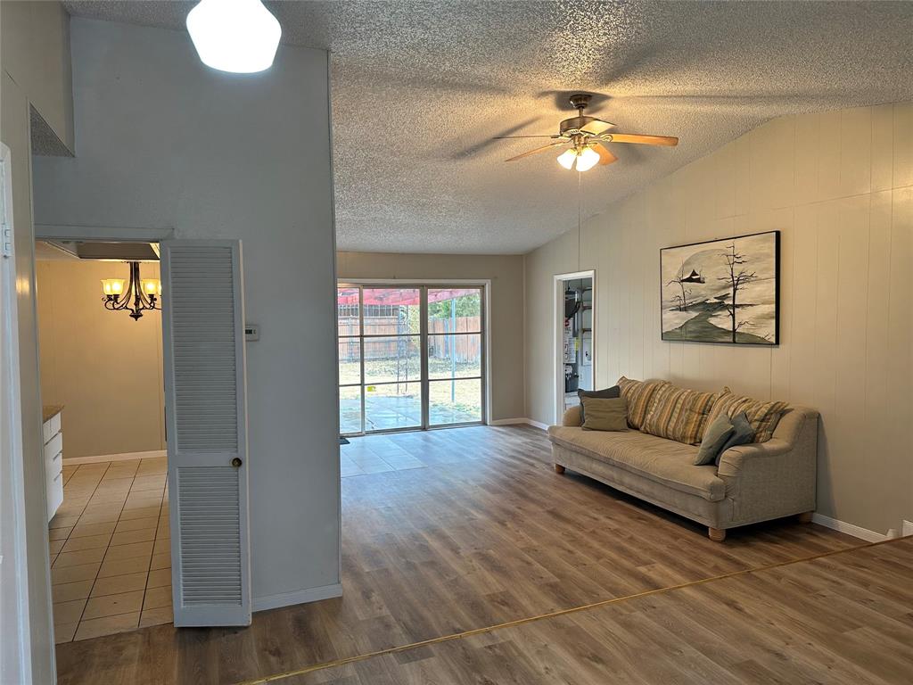 Forest Ridge 03 - Residential Lease