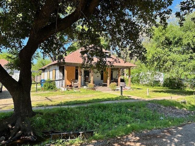Investor or developer special!! Home has severe fire damage, value is in the lot! Mature trees, convenient location to downtown Kaufman! Home has a beautiful .41 acre lot with mature trees. Home has a detached garage that needs to be cleaned out but could otherwise stay! Demo the old home and build new! Property is being sold AS-IS.