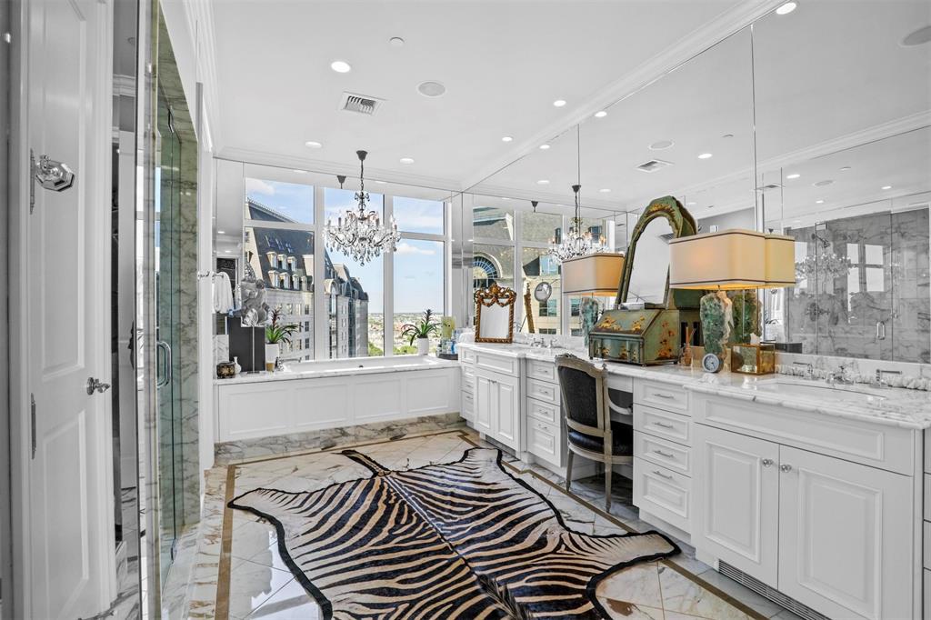 Tower & Regency Row Residence Condo - Residential