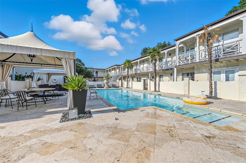 Bella Gardens Condos - Residential